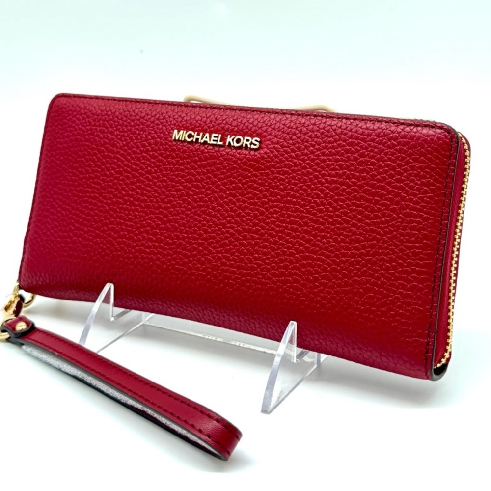 Michael Kors Large Jet Set Travel Signature Continental Wallet - Cherry